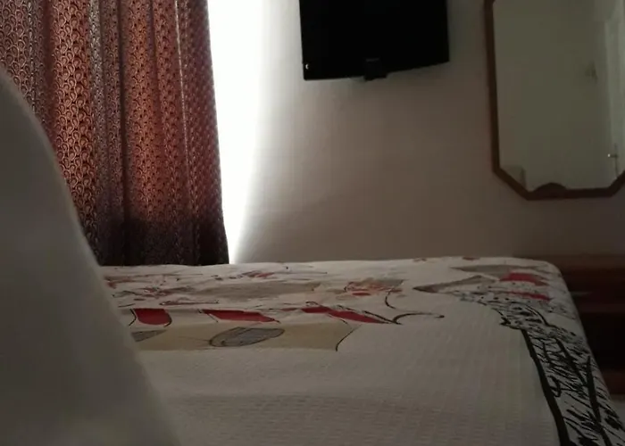 Hotel Alyans 2*