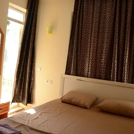 Alyans Hotel