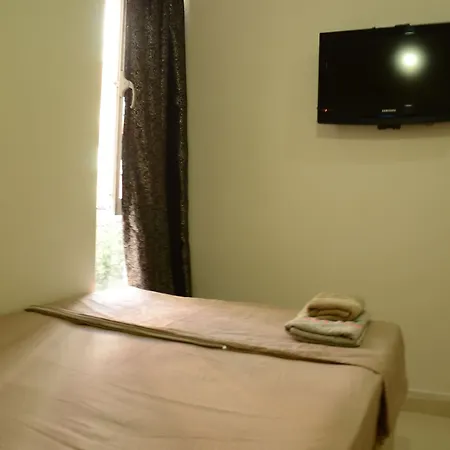 Hotel Alyans 2*